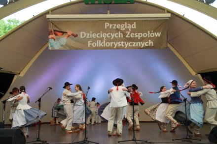 Fragment drugiego dnia 32. Przeglądu Dziecięcych Zespołów Folklorystycznych